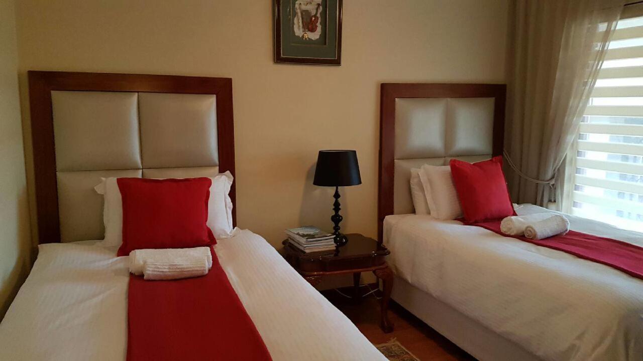 Lily White Guest House Centurion Exterior foto
